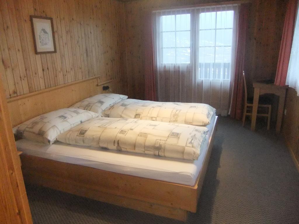 Hotel Weisshorn Goms 객실 사진